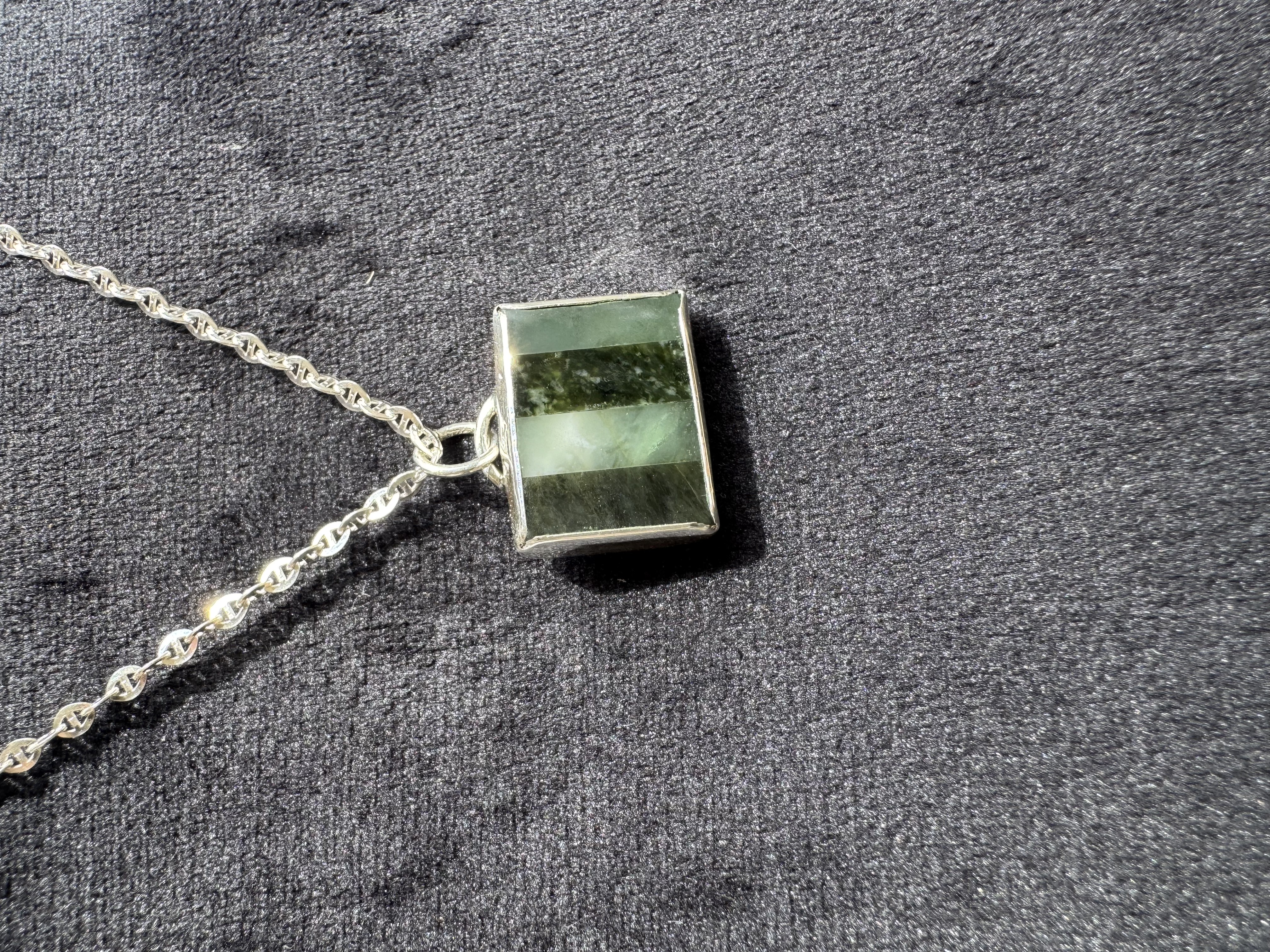 4 piece jade necklace view 2